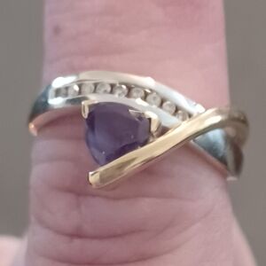 Alexandrite and diamond ring